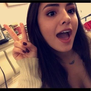 Meet your Posher, Jenna